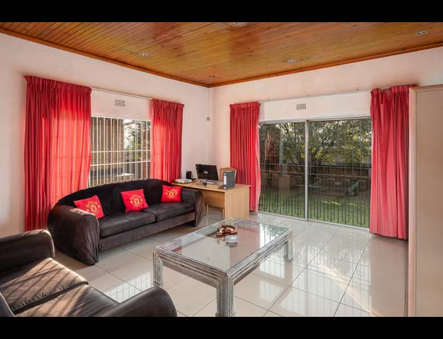 3 BEDROOM HOUSE FOR SALE IN ELANDSHAVEN
